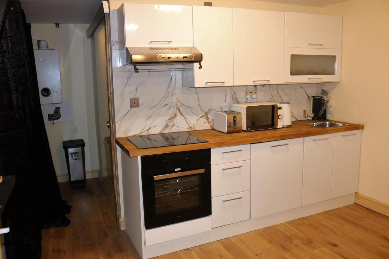 Umbrella Properties Private Apartment Birmingham Extérieur photo