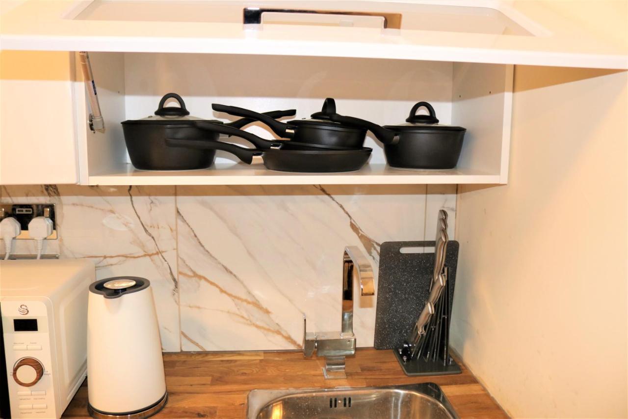Umbrella Properties Private Apartment Birmingham Extérieur photo
