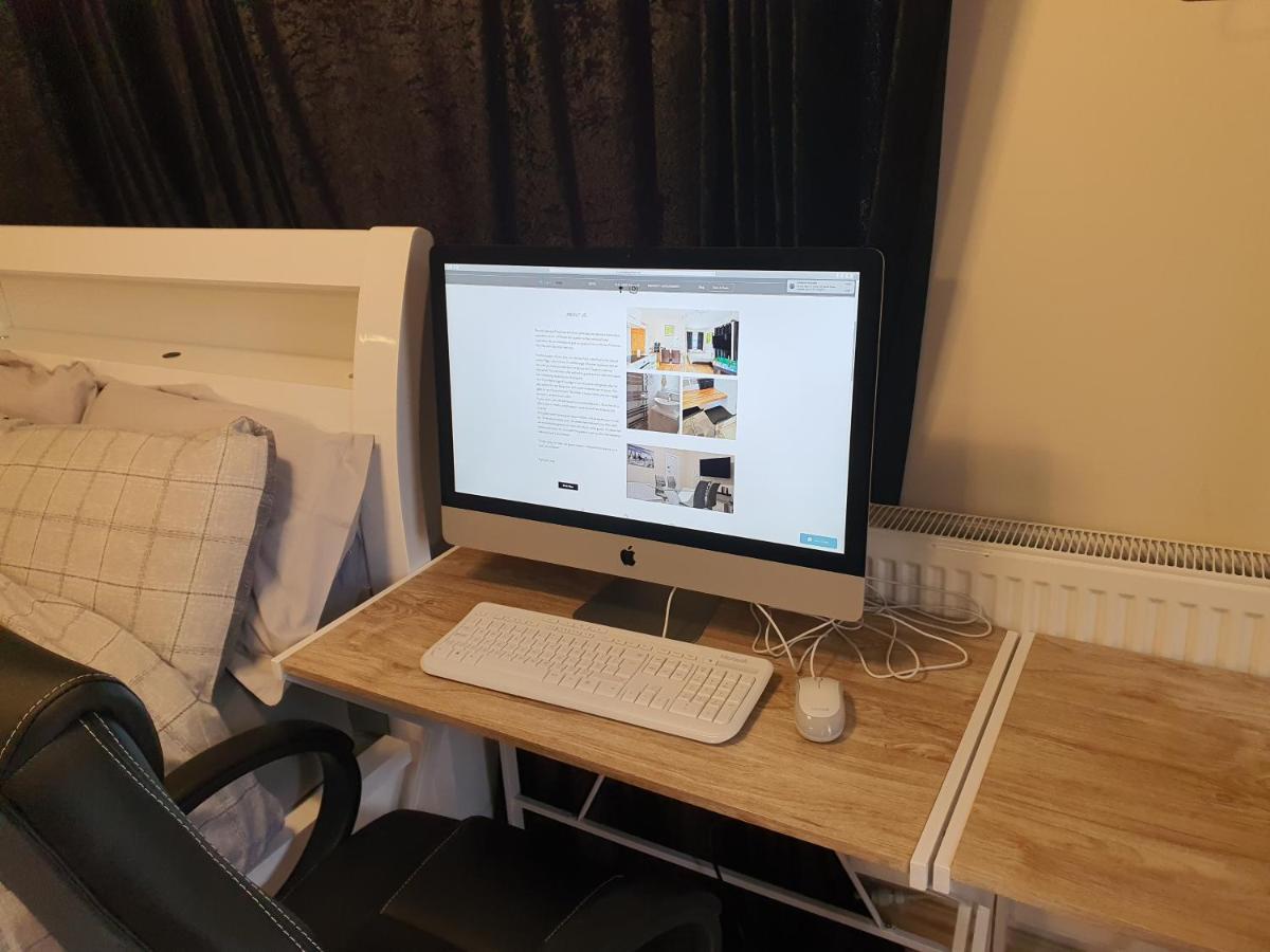 Umbrella Properties Private Apartment Birmingham Extérieur photo