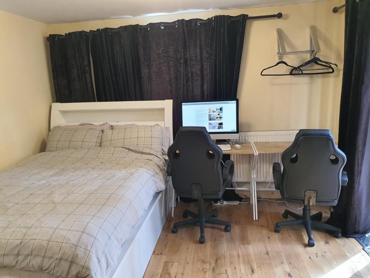 Umbrella Properties Private Apartment Birmingham Extérieur photo